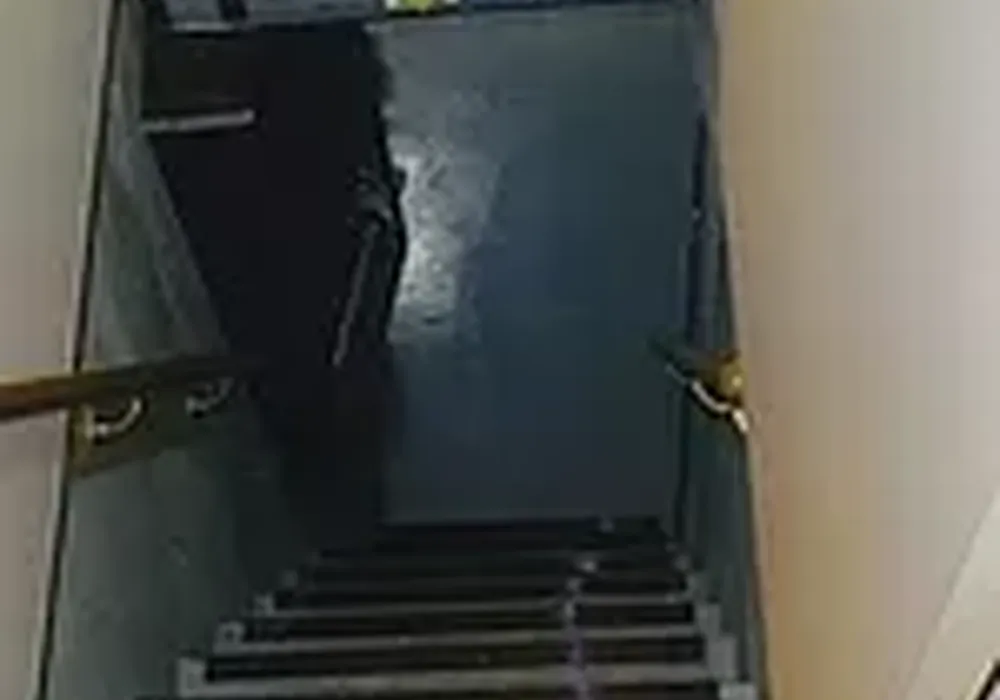 4f6265_9bf84253f0854861bb9958f030fe67c3_mv2
