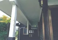 玄関庇　ビフォア